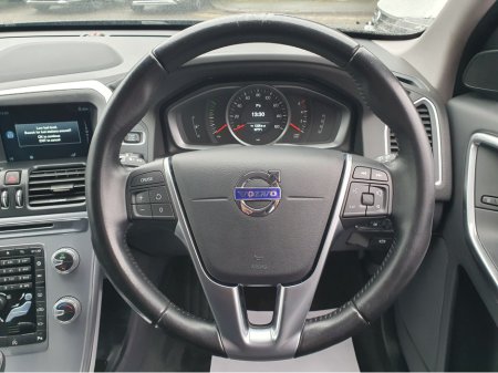 2016 Volvo XC60 SE NAV AUTOMATIC D4 190BHP NCT 02/28 FINANCE AVAILABLE @ €90 PER WEEK 2 KEYS/ FULL LEATHER/ BLUETOOTH/ PARKING SENSORS/ SAT NAV/ HISTORY CHECKED €16,900 thumbnail