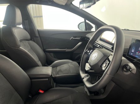 2024 MG MG4 EV X POWER RACING GREEN 435BHP 64KWH AUTO **HEATED ALCANTARA SEATS**18" DIAMOND CUT ALLOY WHEELS WITH TANZANITE ORANGE CALLIPERS**2 TONE ROOF**HEATED STEERING WHEEL**APPLE CARPLAY**TOUCH SCREEN DISPLAY** €30,995 thumbnail