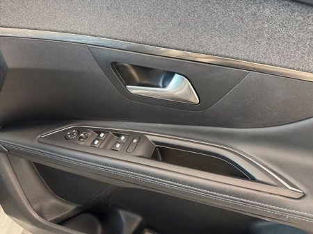 2020 Peugeot 5008 - thumbnail 12