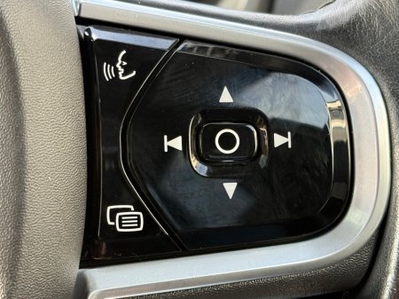 2017 Volvo XC90 T8 (407hp) PHEV Inscription Geartronic thumbnail