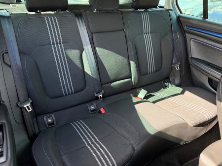 2017 Renault Megane - thumbnail 24