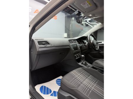 2015 Volkswagen Golf - thumbnail 14