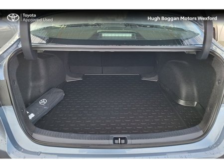 2021 Toyota Corolla HYBRID, REALLY LOW MILEAGE! €22,995 thumbnail