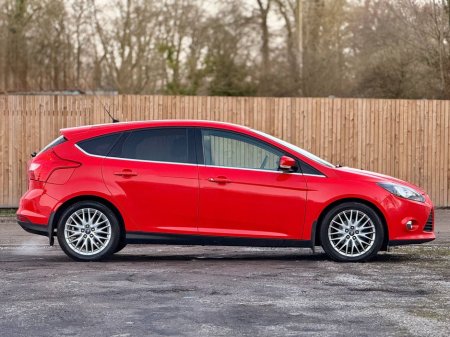 2014 Ford Focus - thumbnail 21
