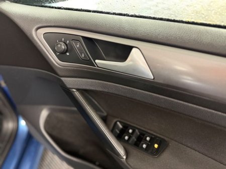 2015 Volkswagen Golf 2015 Golf 1.2 Automatic Low Mileage €14,950 thumbnail