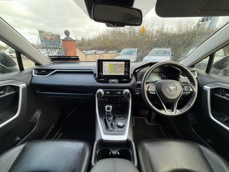 2020 Toyota Rav4 - thumbnail 9