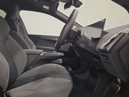 2025 BMW iX - thumbnail 12