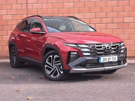 2025 Hyundai Tucson Plug in Hybrid Platinum Model with Panomaric Sunroof. €46,950