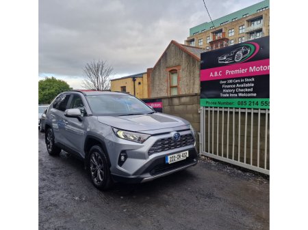 2022 Toyota Rav4 2.5 Hybrid Sol 2WD €31,950 thumbnail