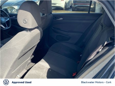 2023 Volkswagen Golf - thumbnail 23