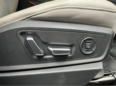 2021 Audi e-tron - thumbnail 11