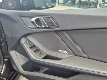 2025 BMW 2 Series - thumbnail 17