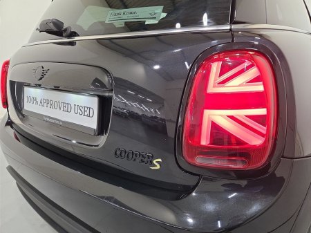 2022 MINI Hatch Electric Level 2 €20,950 thumbnail