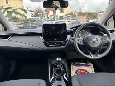 2019 Toyota Corolla - thumbnail 8