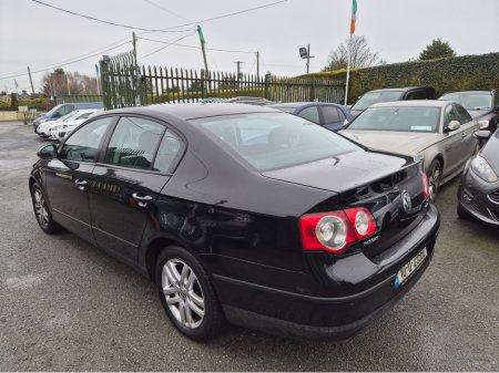 2010 Volkswagen Passat TRENDLINE BLUEMOTION 1.4 MANUAL 6SPEED FWD 122BHP 4DR €3,795 thumbnail