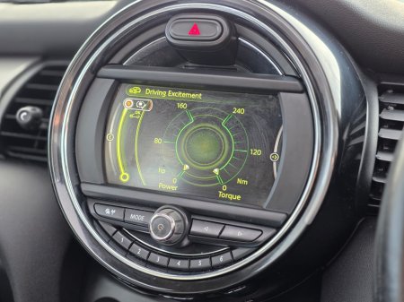 2015 MINI Hatch 1.5 3DR COOPER €12,950 thumbnail