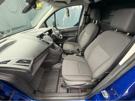 2017 Ford Transit Connect - thumbnail 28