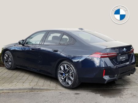 2026 BMW 5 Series - thumbnail 2