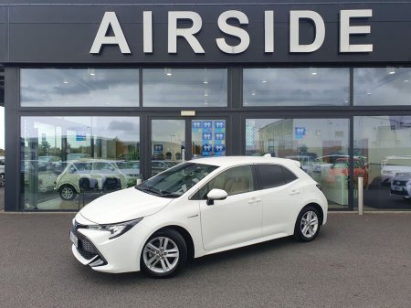 2019 Toyota Corolla HALF LEATHER * 1.8 SELF CHARGING HYBRID €19,500