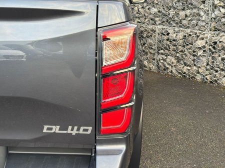 2025 Isuzu D-MAX DL40 AUTO DCB €48,499 thumbnail
