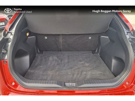 2023 Toyota Yaris Cross YARIS CROSS LUNA SPORT €27,950 thumbnail