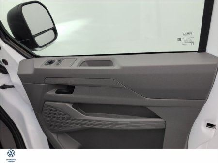 2025 Volkswagen Transporter VAN LWB TRENDLINE 218HP AUTO €43,114 thumbnail