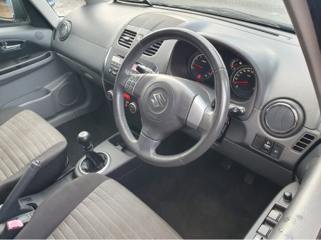 2012 Suzuki SX4 1.5L PETROL MANUAL 110BHP NCT 10/25 TAX 12/25 ROAD TAX ONLY €280 PER YEAR *SOLD AS SEEN* *NO WARRANTY* *NO SERVICE HISTORY* ELECTRIC WINDOWS AND MIRRORS/ ALLOYS/ 5 SPEED BOX/ HISTORY CHECKED €2,950 thumbnail