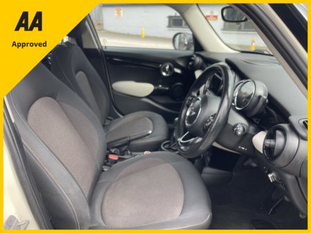 2018 MINI Cooper - thumbnail 3