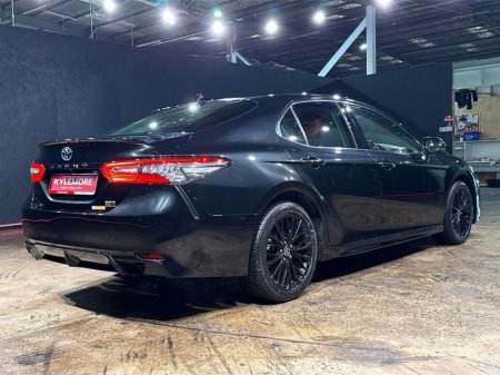 2021 Toyota Camry WS BLACK EDITION - HYBRID - 18'' ALLOY WHEELS - RED LEATHER INTERIOR - ELECTRIC SEATS - REAR CAMERA €26,950 thumbnail