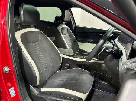 2024 Kia EV6 GT Line €45,800 thumbnail