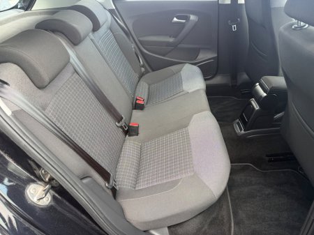 2016 Volkswagen Polo - thumbnail 25