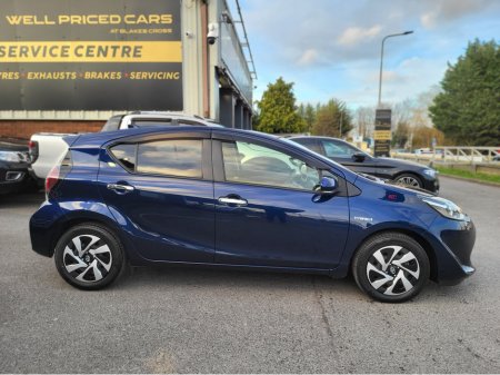 2020 Toyota Aqua - thumbnail 4