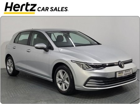 2023 Volkswagen Golf LIFE 2.0 TDI 115HP Diesel Manual €26,995 thumbnail
