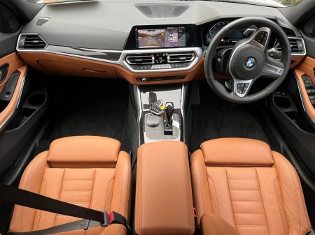 2020 BMW 3 Series 330e M-SPORT COMPETITION 2.0 HYBRID // MASSIVE SPEC // VERY LOW MILEAGE // LEATHER M-SPORT INTERIOR €34,950 thumbnail