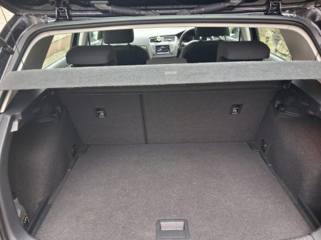 2015 Volkswagen Golf 1.6 TDI 3DR 90HP Trendline €7,999 thumbnail