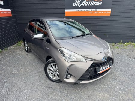 2017 Toyota Yaris 1.5 HYBRID AUTO