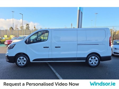 2022 Renault Trafic LL30 BLUE DCI 130 BUSIN €20,995 thumbnail