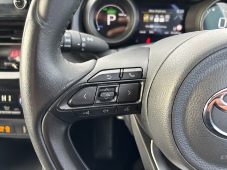 2024 Toyota Yaris Cross - thumbnail 12