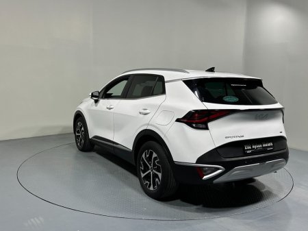 2023 Kia Sportage - thumbnail 5