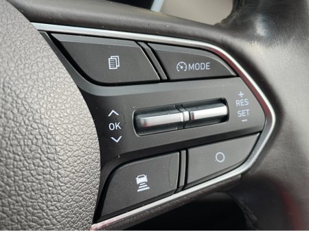 2020 Hyundai Santa Fe 4WD EXECUTIVE PLUS AUTO 5DR 7 SEAT VERY GOOD!! €29,995 thumbnail