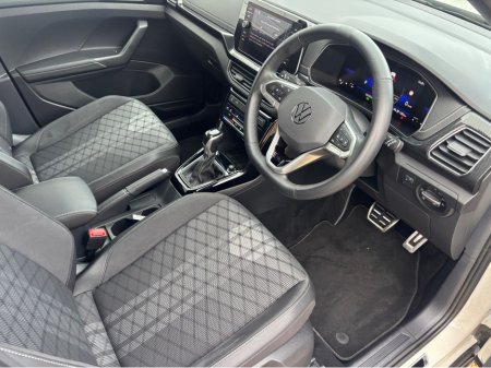 2025 Volkswagen T-Cross - thumbnail 3