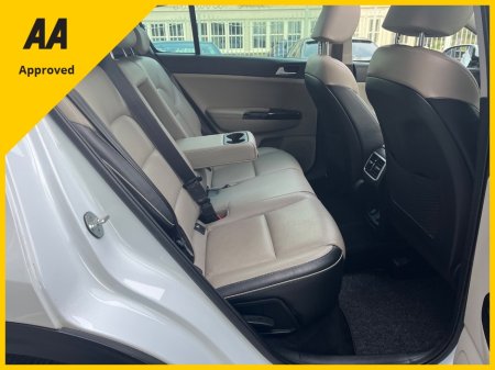 2020 Kia Sportage - thumbnail 10