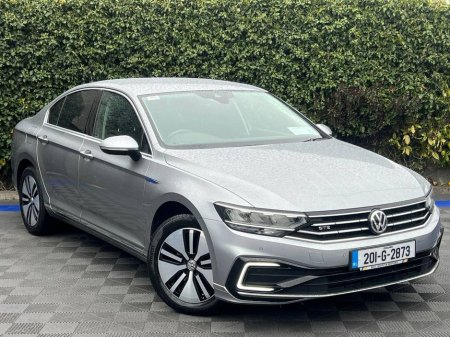 2020 Volkswagen Passat - thumbnail 1
