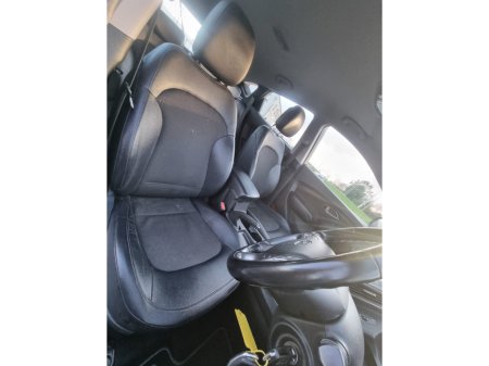 2015 Hyundai ix35 2015 HYUNDAI iX35 DIESEL NCT&TAX €6,990 €6,990 thumbnail