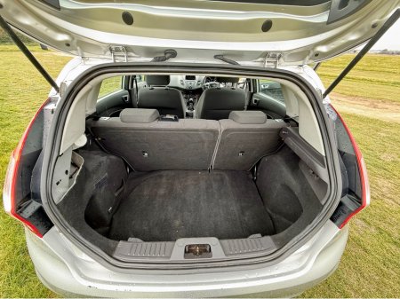 2013 Ford Fiesta ZETEC 1.5 75PS M5 4DR MCA €4,250 thumbnail