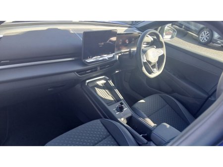 2026 Volkswagen T-Roc - thumbnail 5