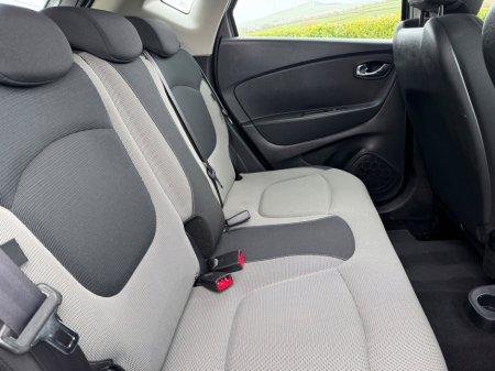 2017 Renault Captur - thumbnail 13