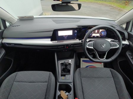 2024 Volkswagen Golf - thumbnail 4