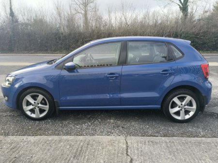 2013 Volkswagen Polo - thumbnail 4