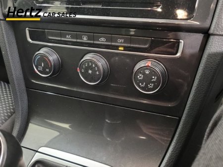 2019 Volkswagen Golf - thumbnail 20